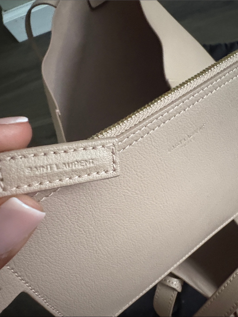 Saint Laurent Blush Leather Tote with Gold YSL Charm - Picture 7 of 16